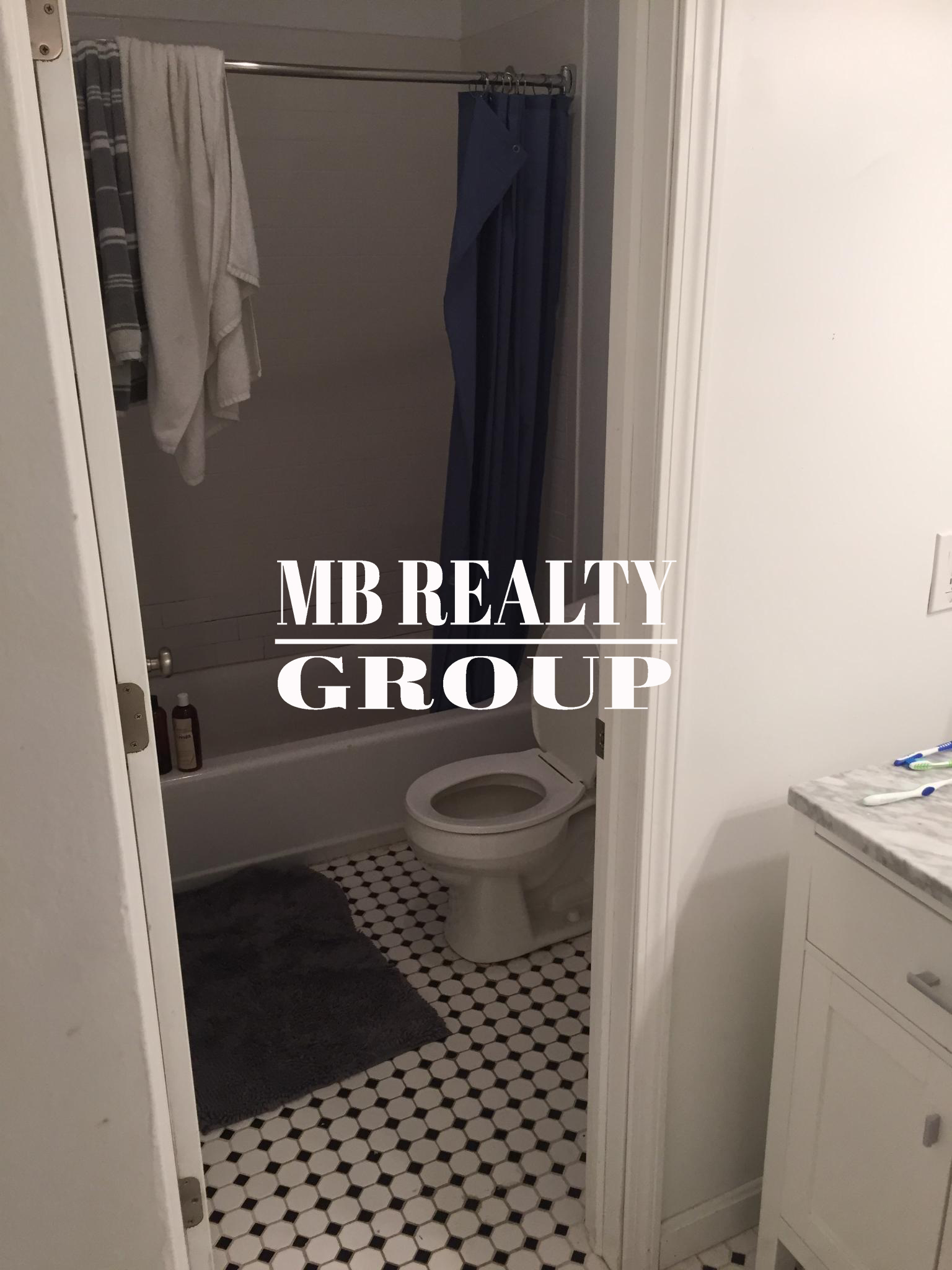 26 Hemenway St, Fenway