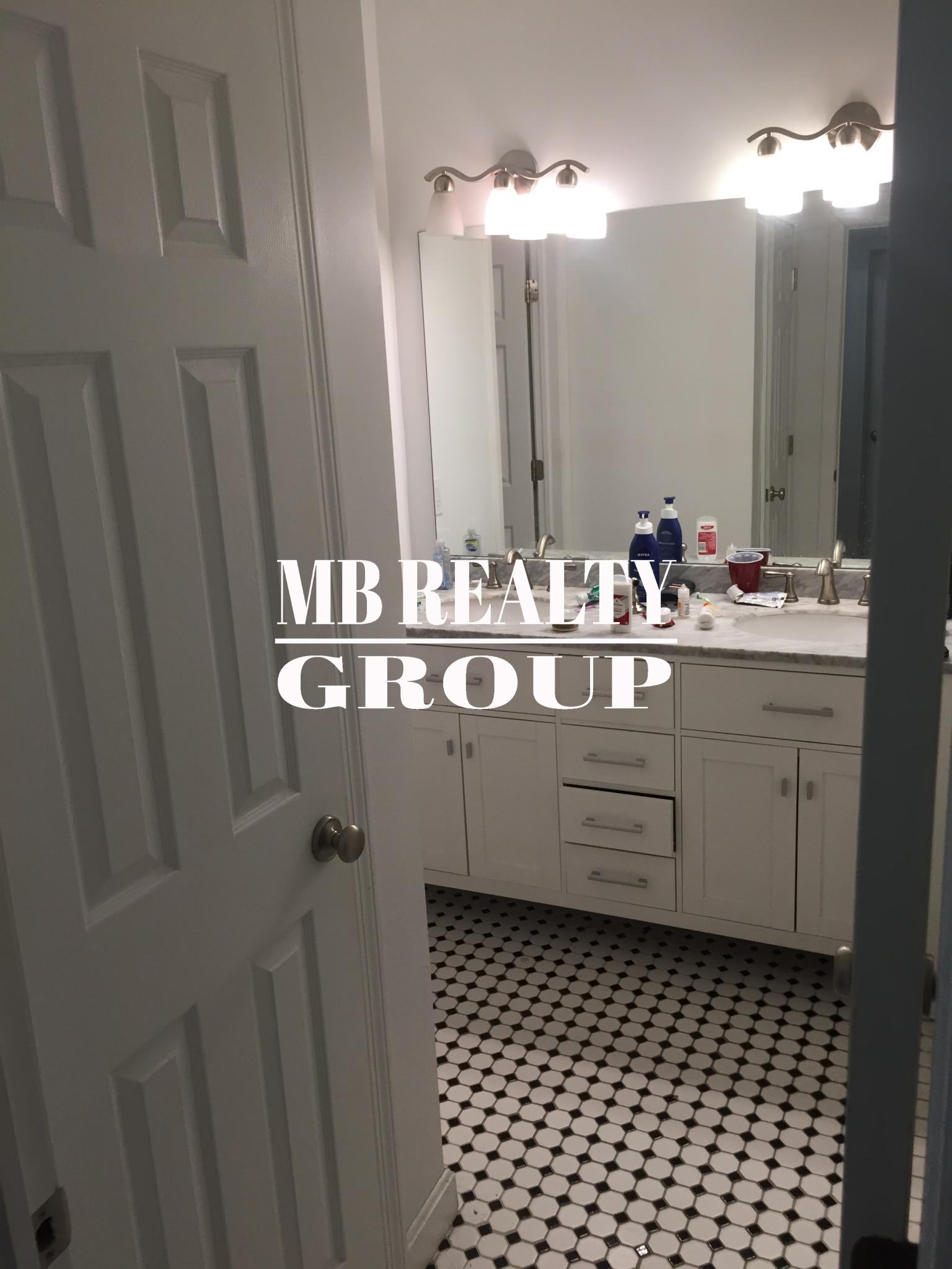 26 Hemenway St, Fenway