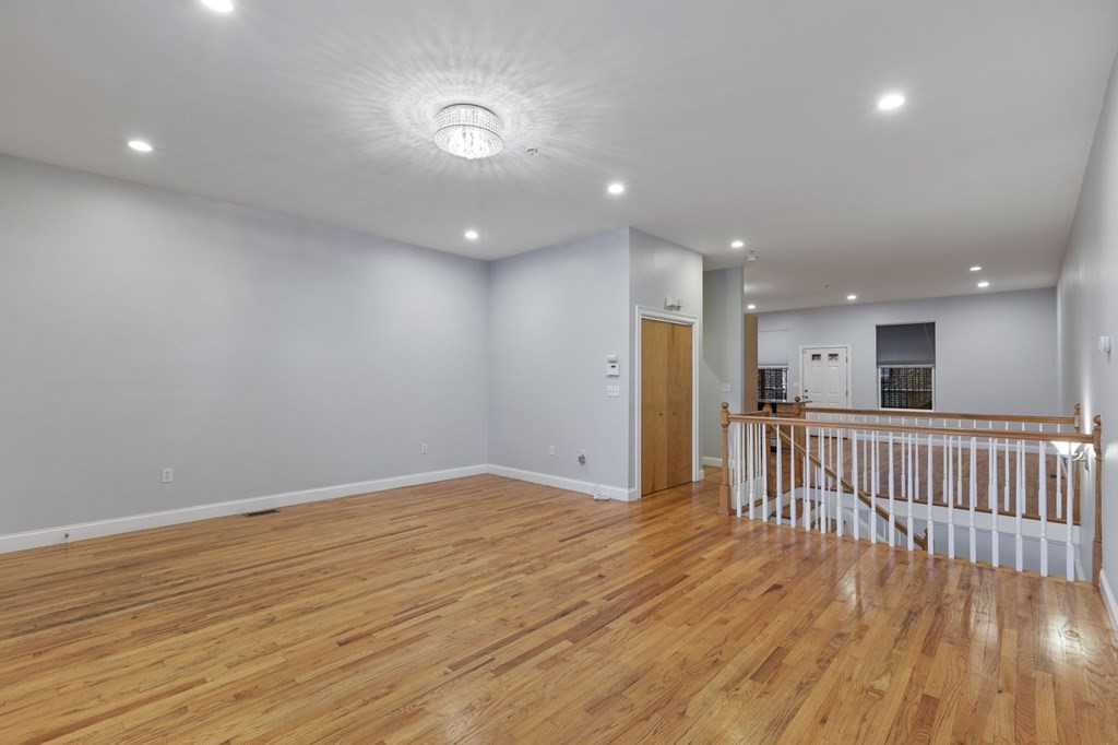 873 Harrison Ave, South End