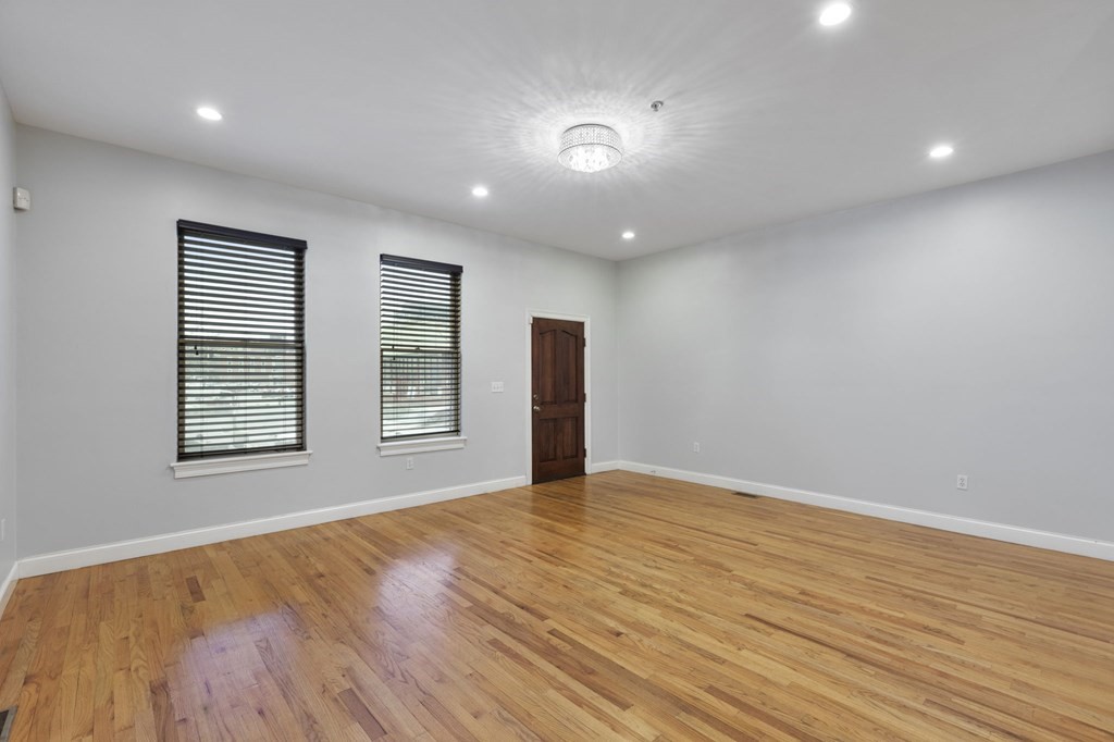 873 Harrison Ave, South End