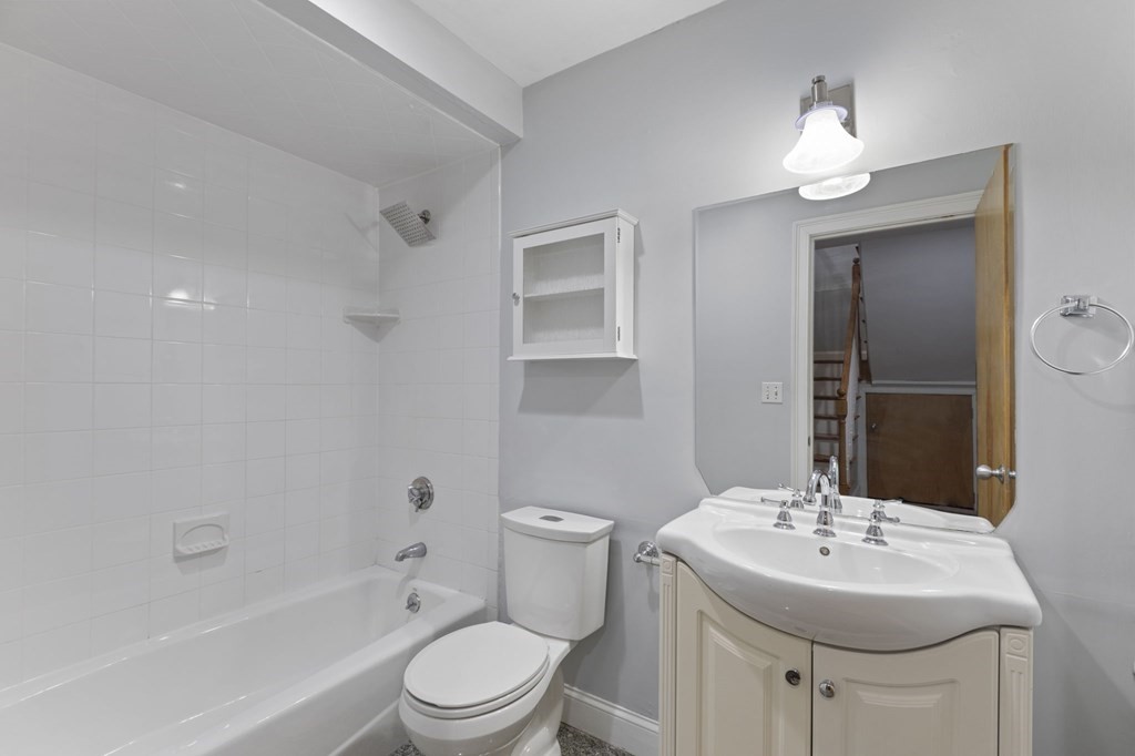 873 Harrison Ave, South End