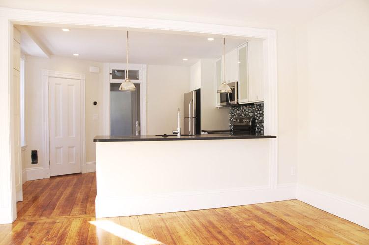 83 Windsor St, Roxbury