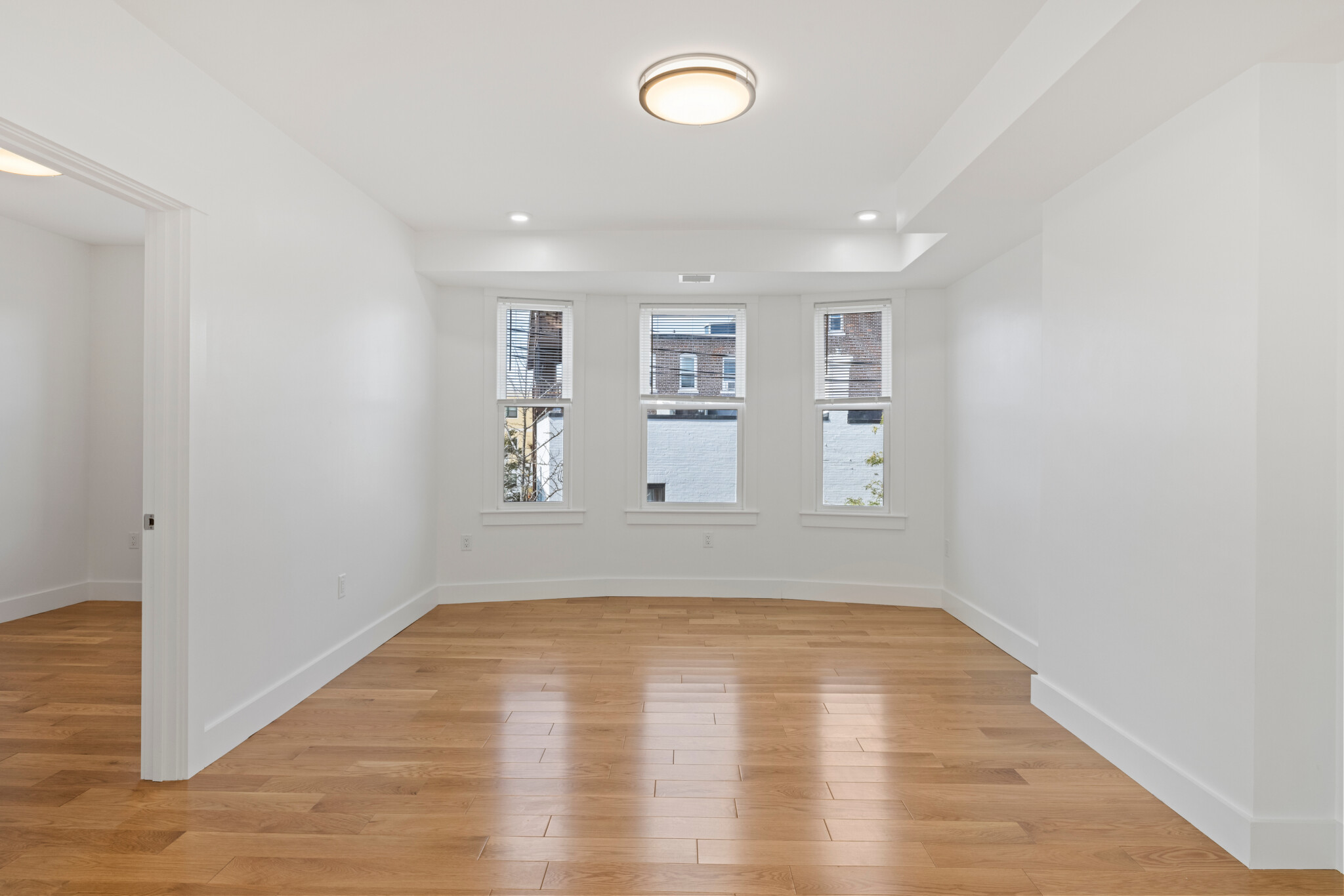 406 Columbia St, Wellington-Harrington