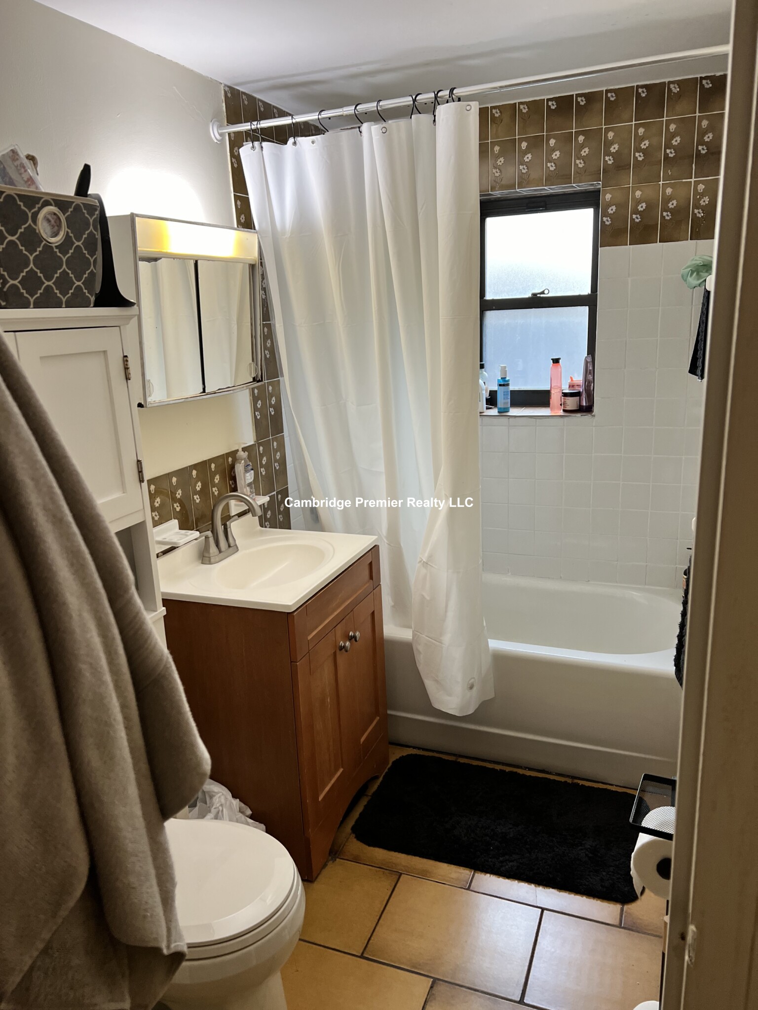 14 Spring St, Spring Hill