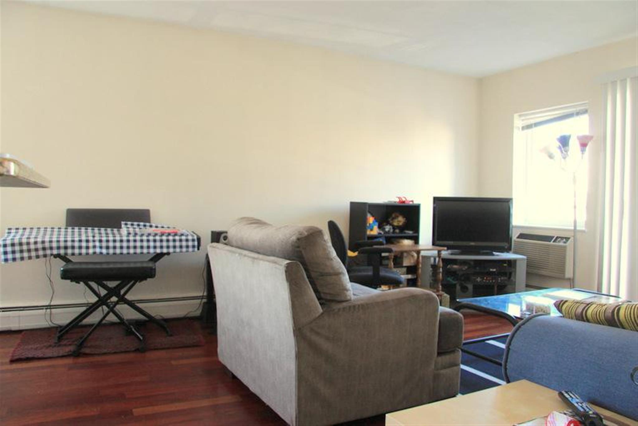 50 Craigie St, Davis Square