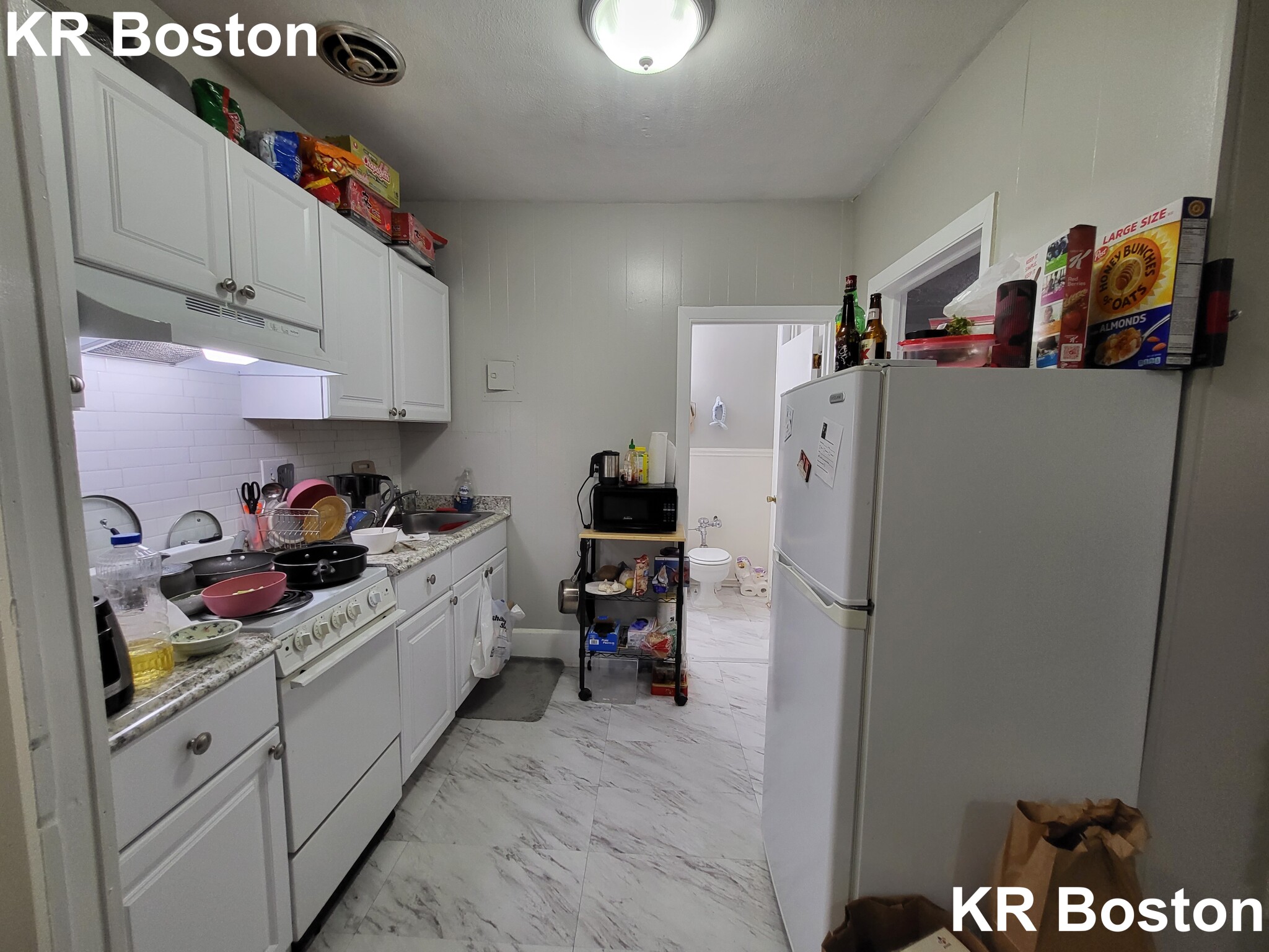 879 Beacon St, Fenway