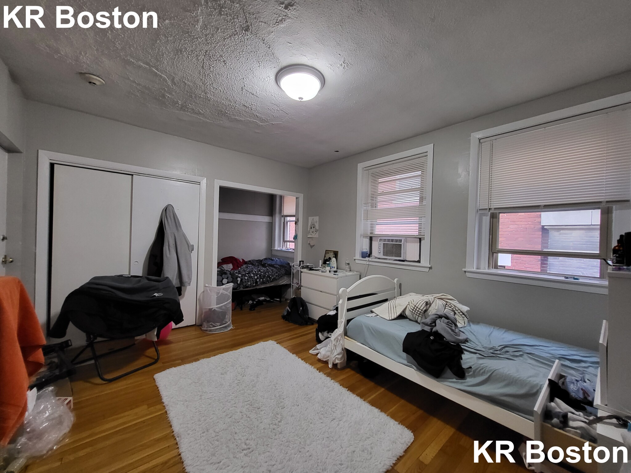 879 Beacon St, Fenway
