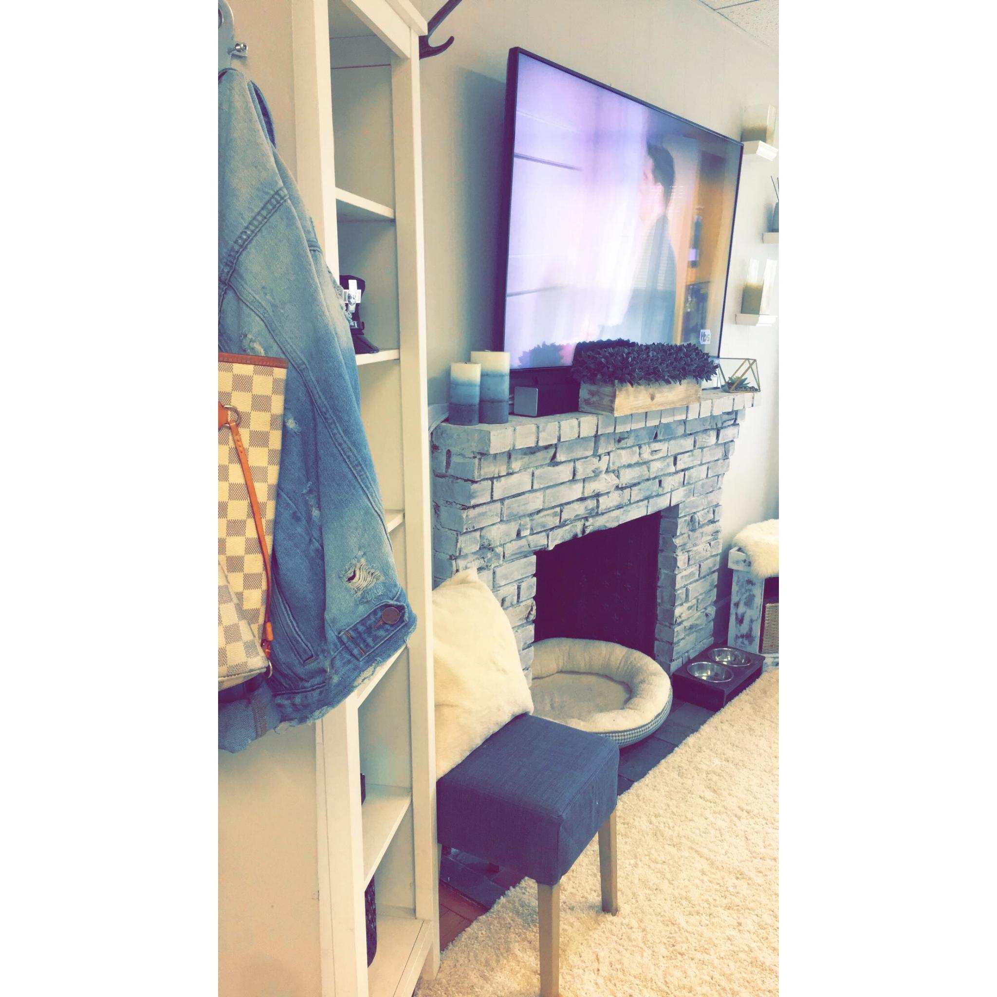 879 Beacon St, Fenway