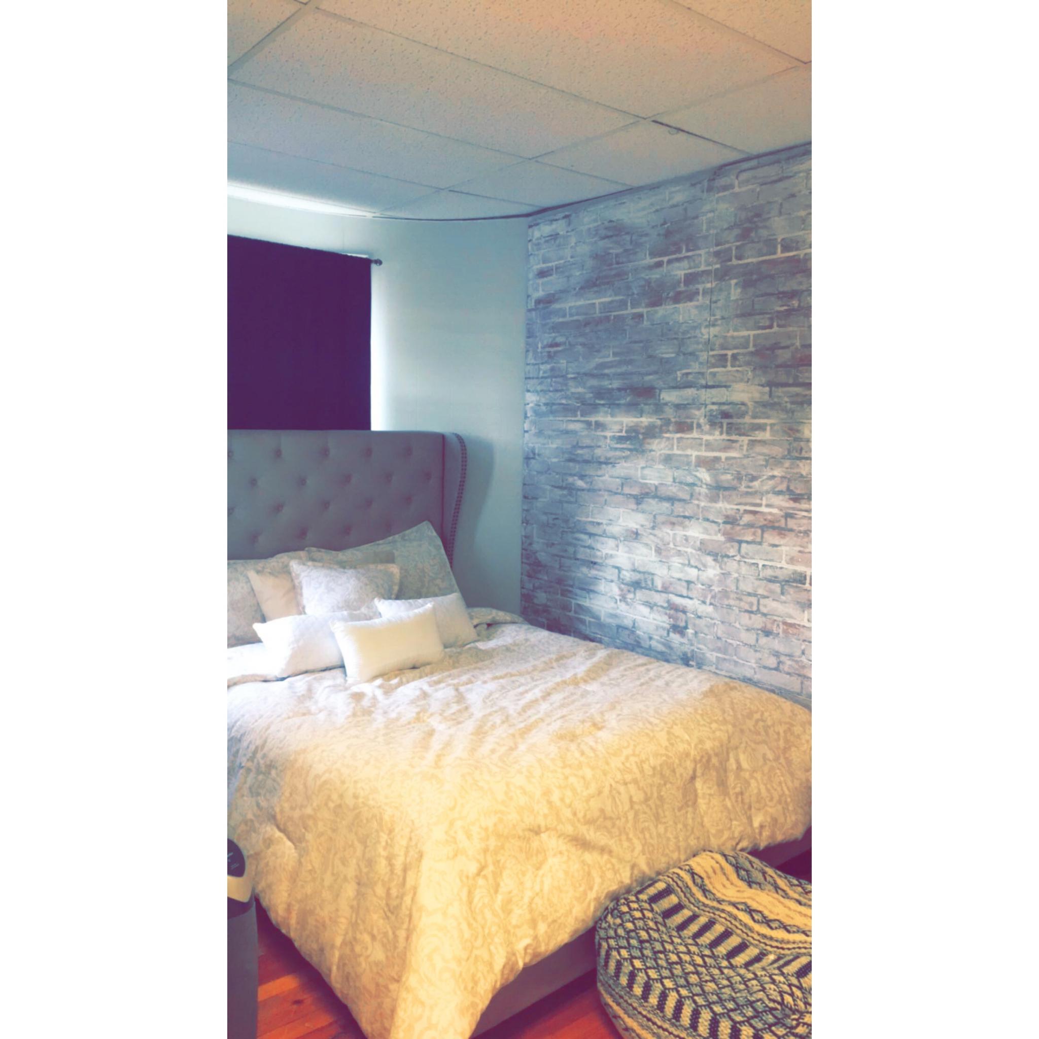 879 Beacon St, Fenway