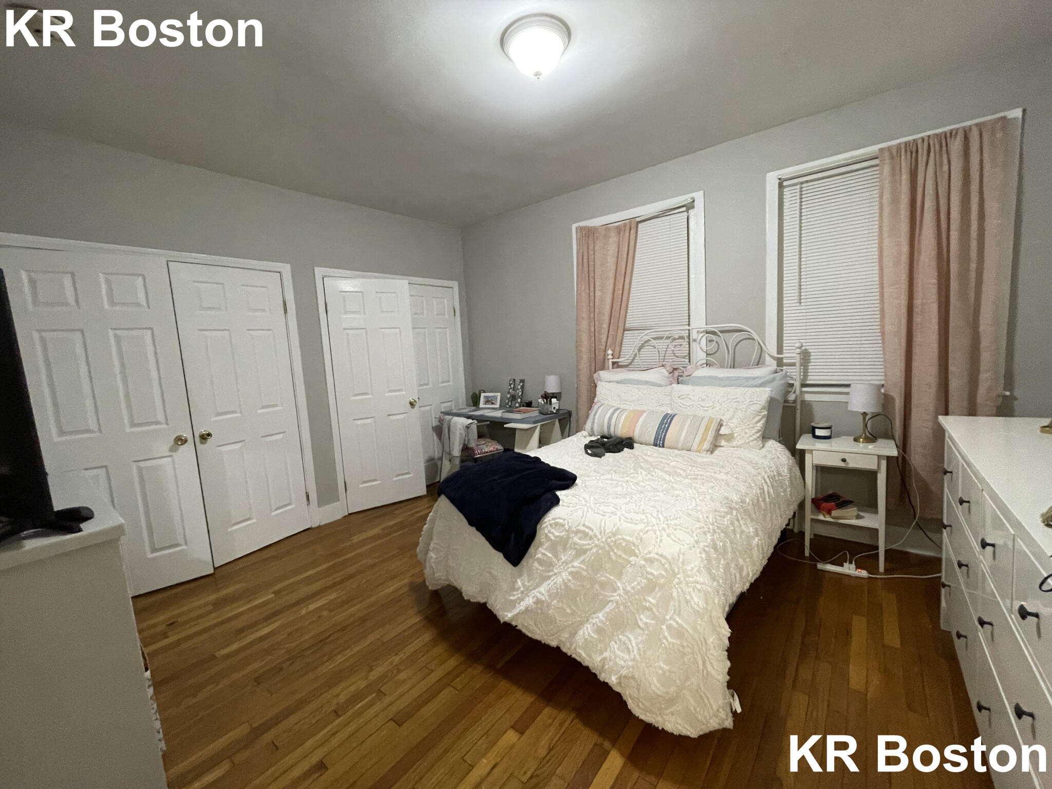 879 Beacon St, Fenway