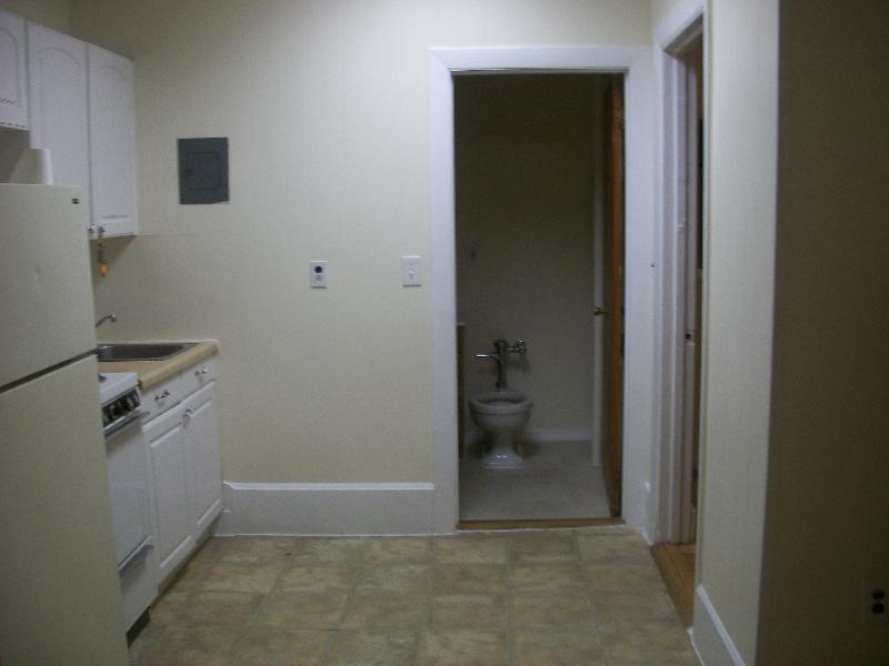 879 Beacon St, Fenway