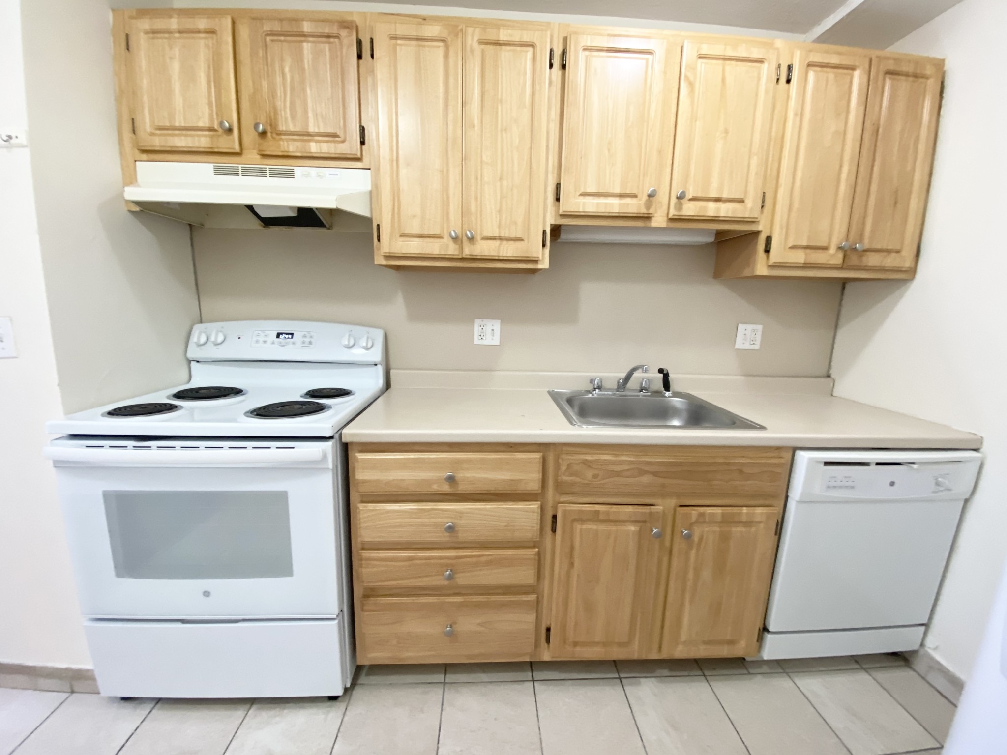 88 Gardner St,, Allston