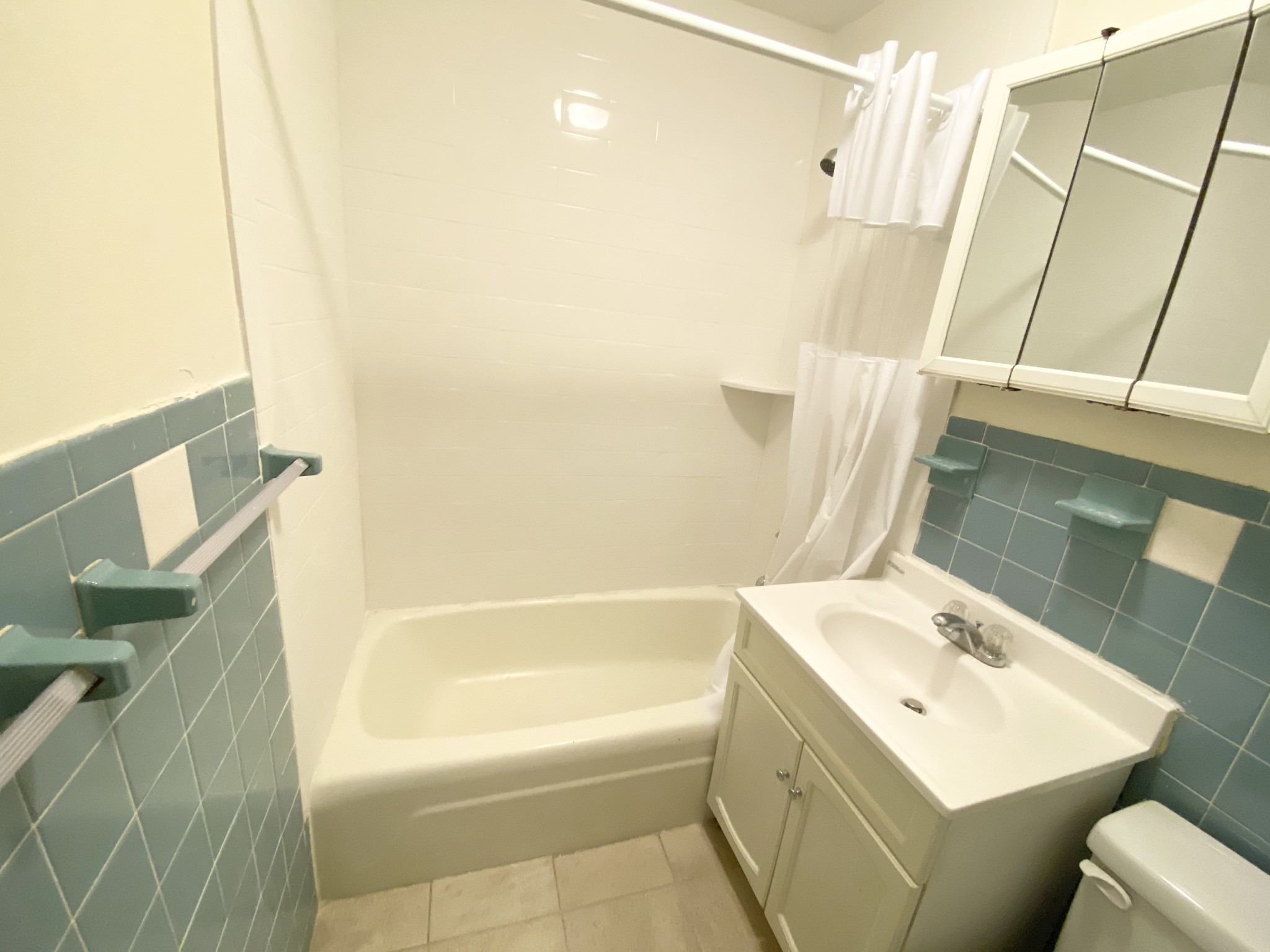 88 Gardner St, Allston