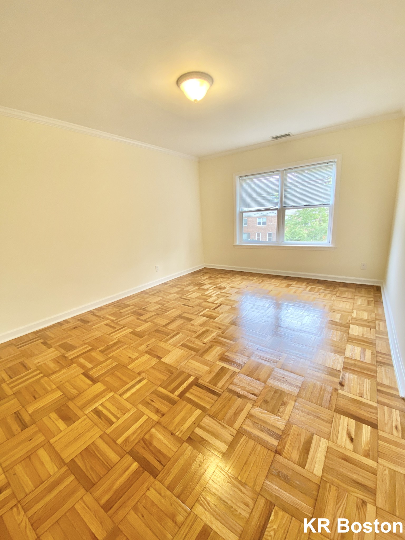 88 Gerry Rd, Chestnut Hill