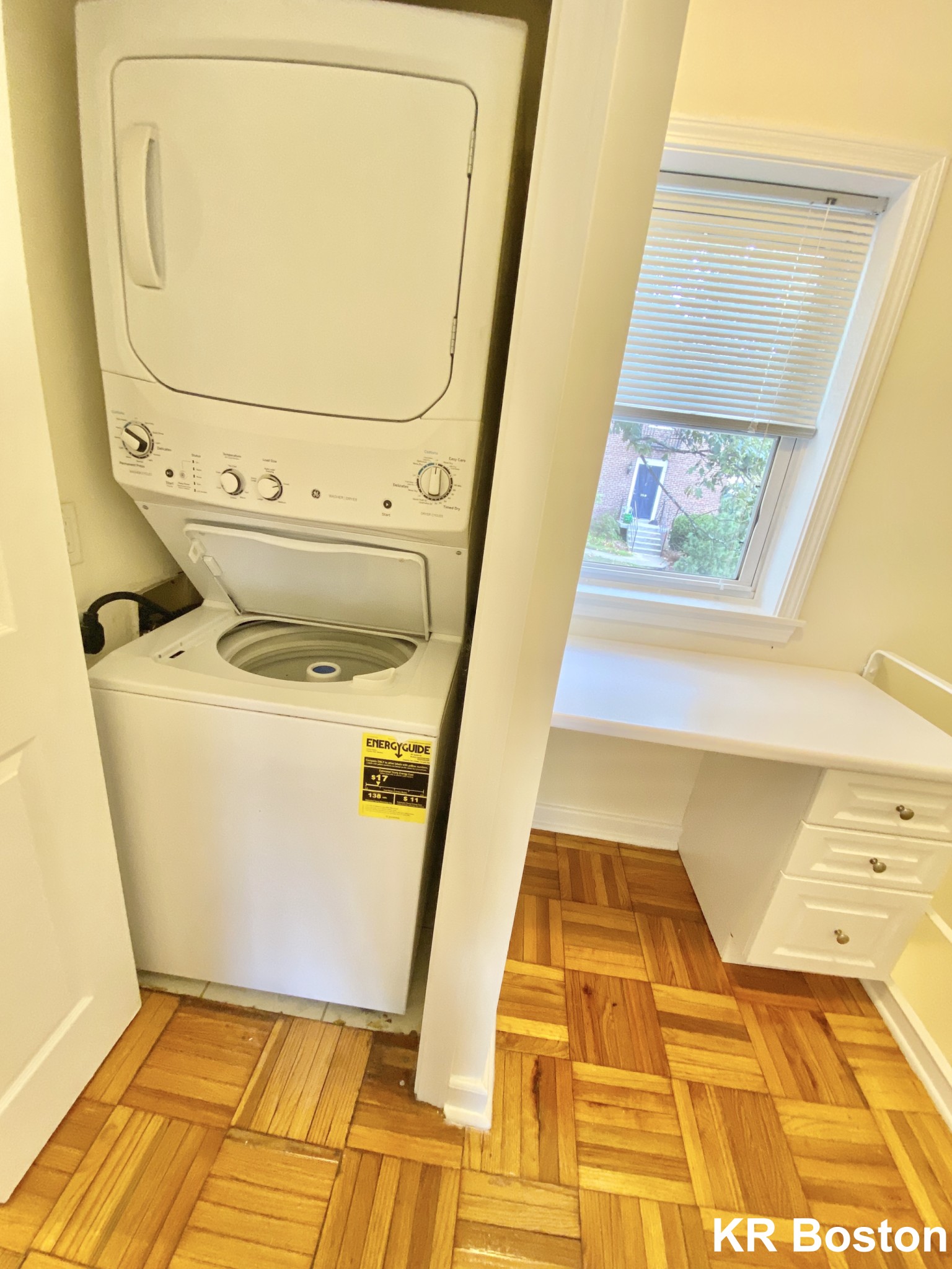 88 Gerry Rd, Chestnut Hill