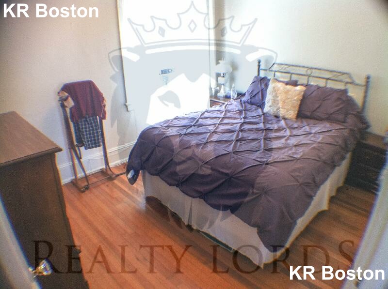 88 Washington St, Brighton