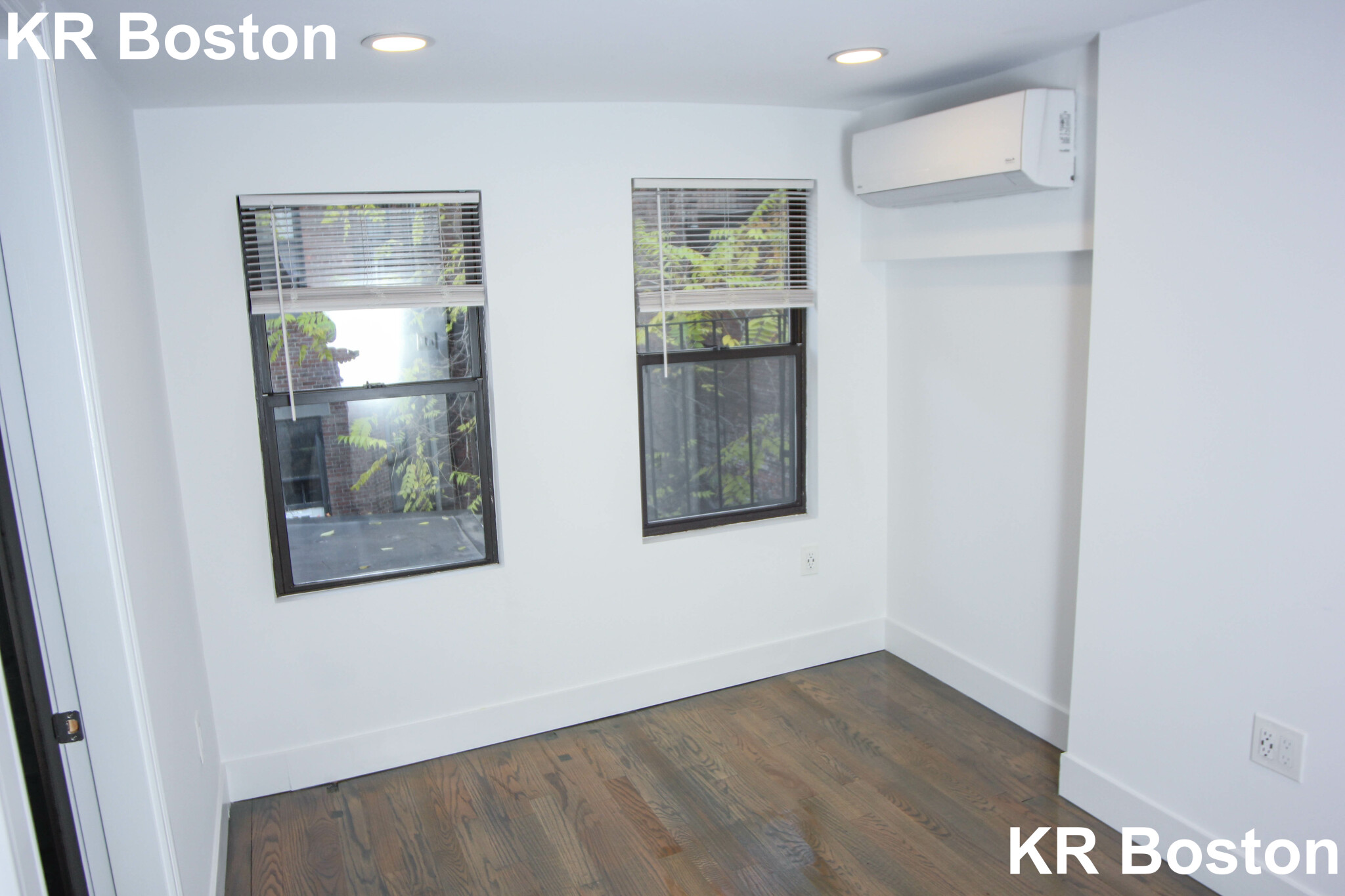 88 West Cedar St, Beacon Hill