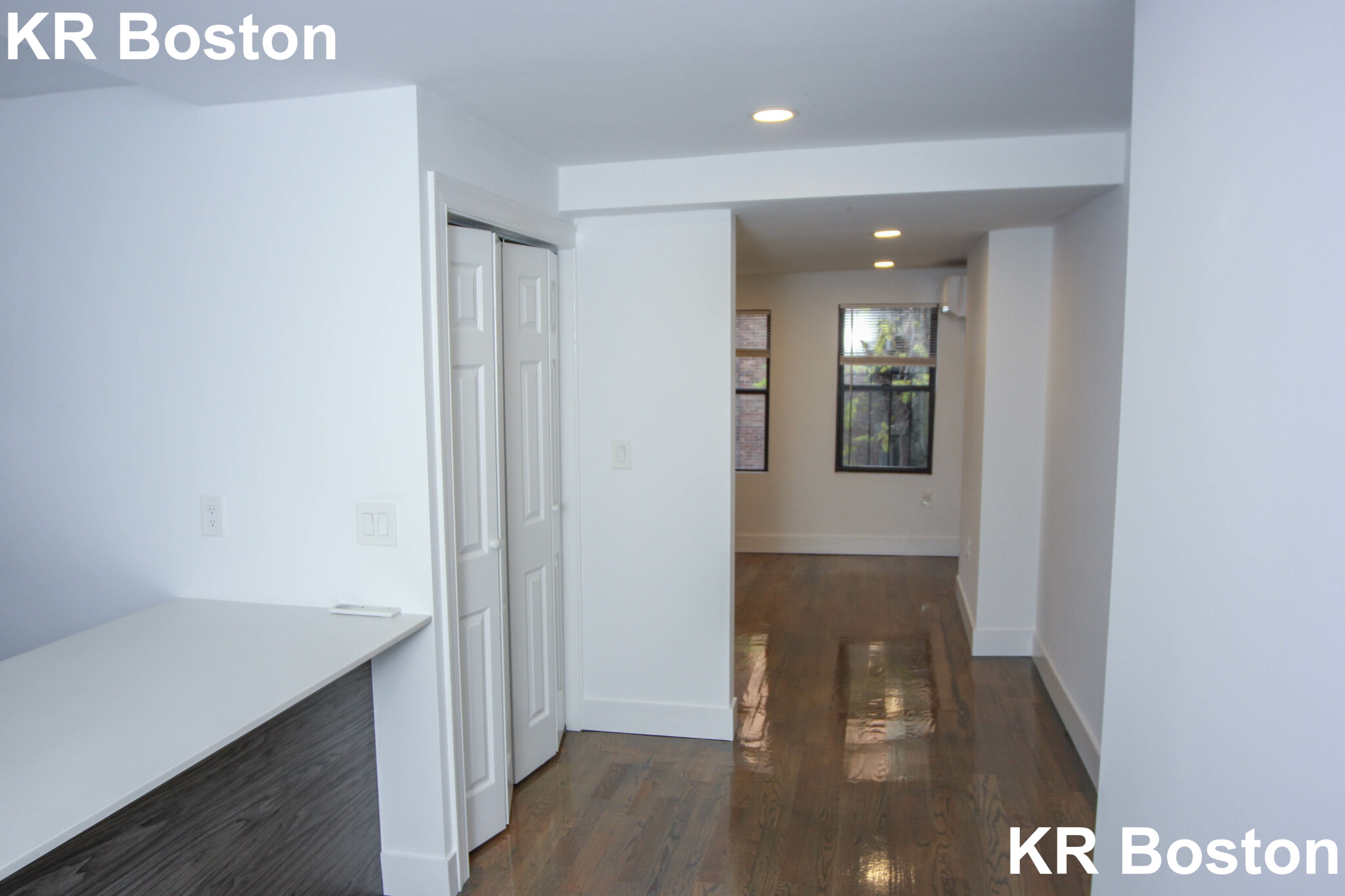 88 West Cedar St, Beacon Hill