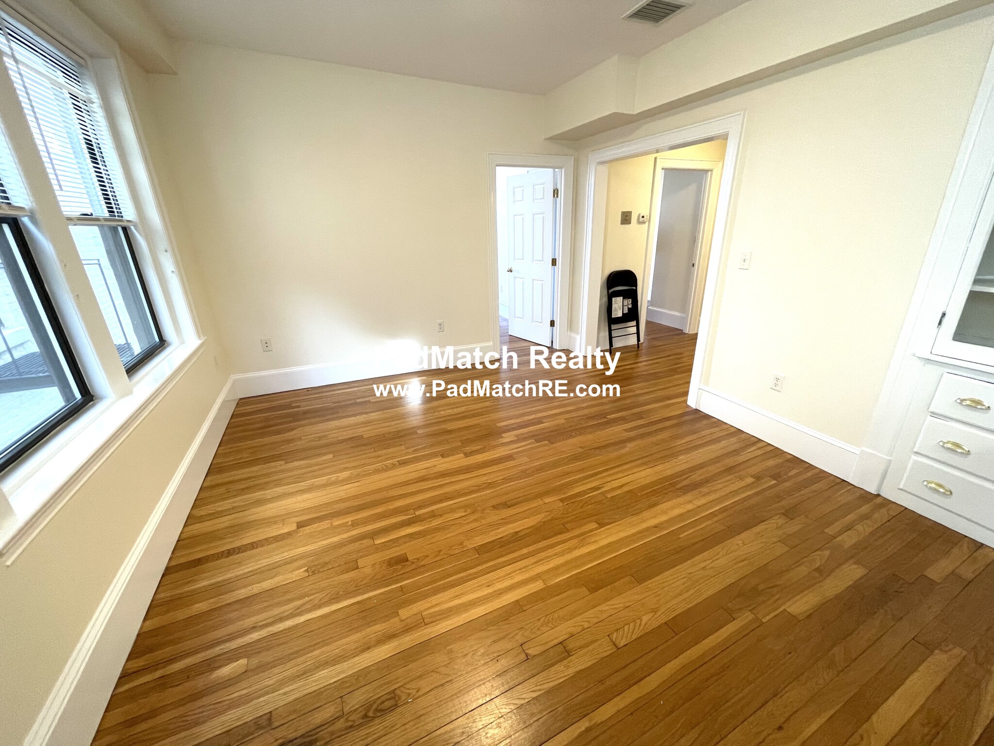 881 Massachusetts Ave, Central Square