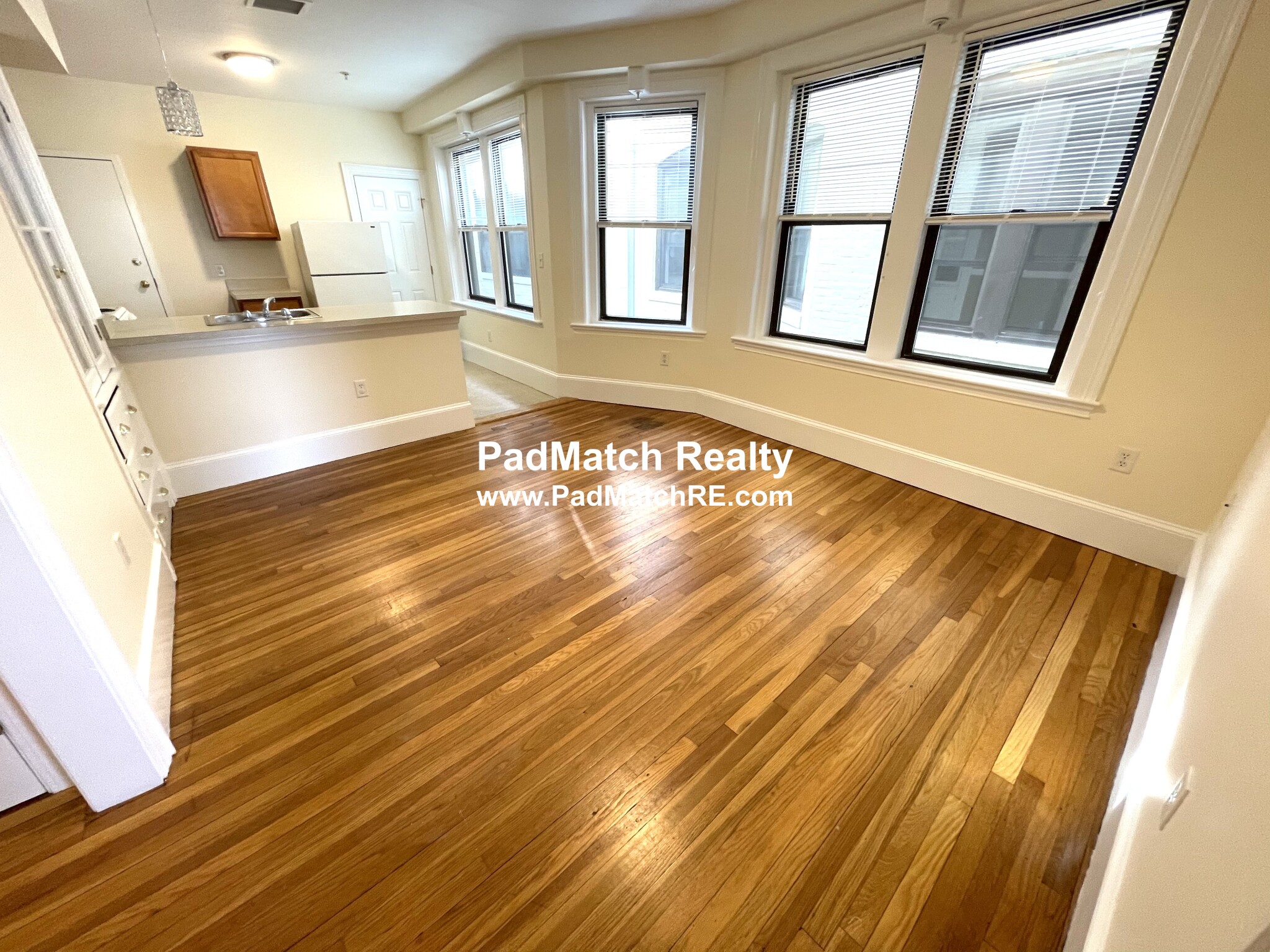 881 Massachusetts Ave, Central Square