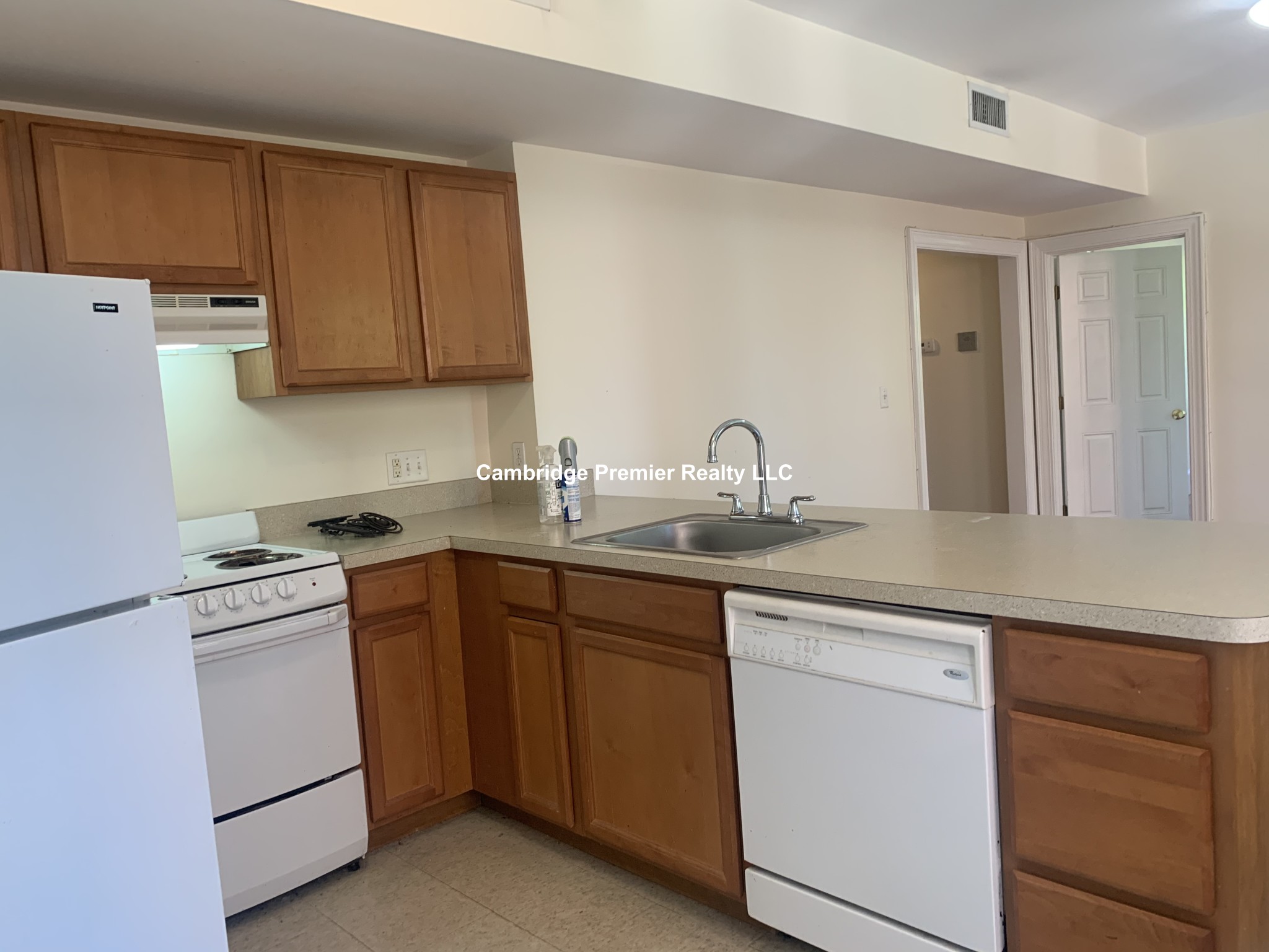 881 Massachusetts Ave, Central Square