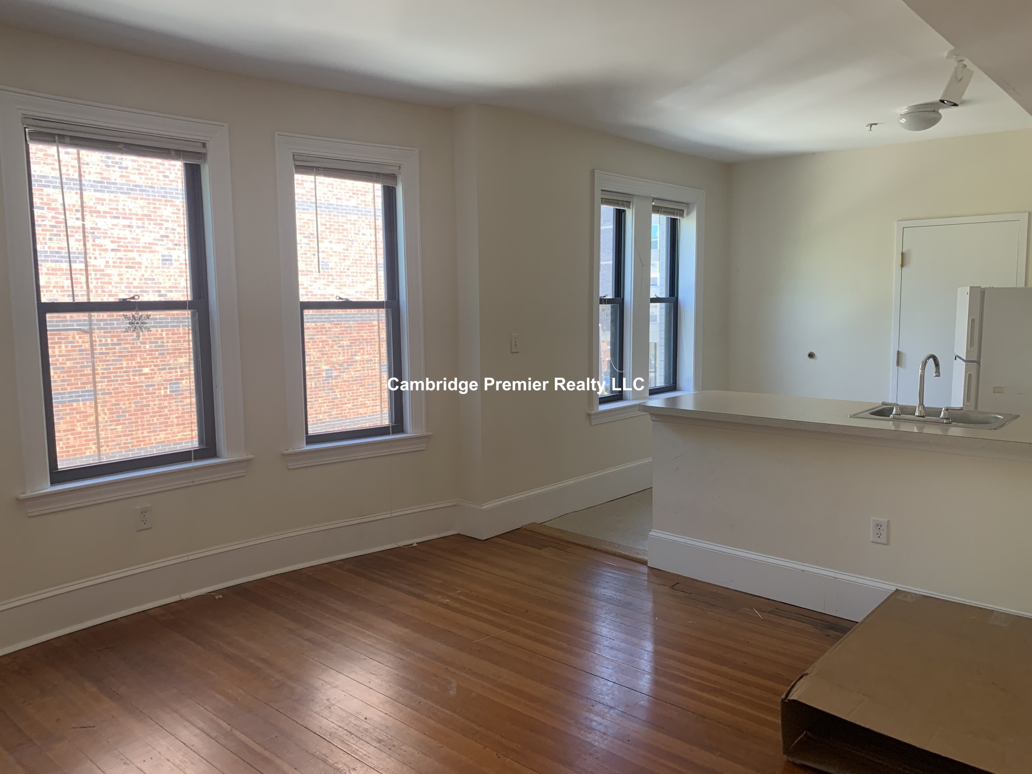 881 Massachusetts Ave, Central Square