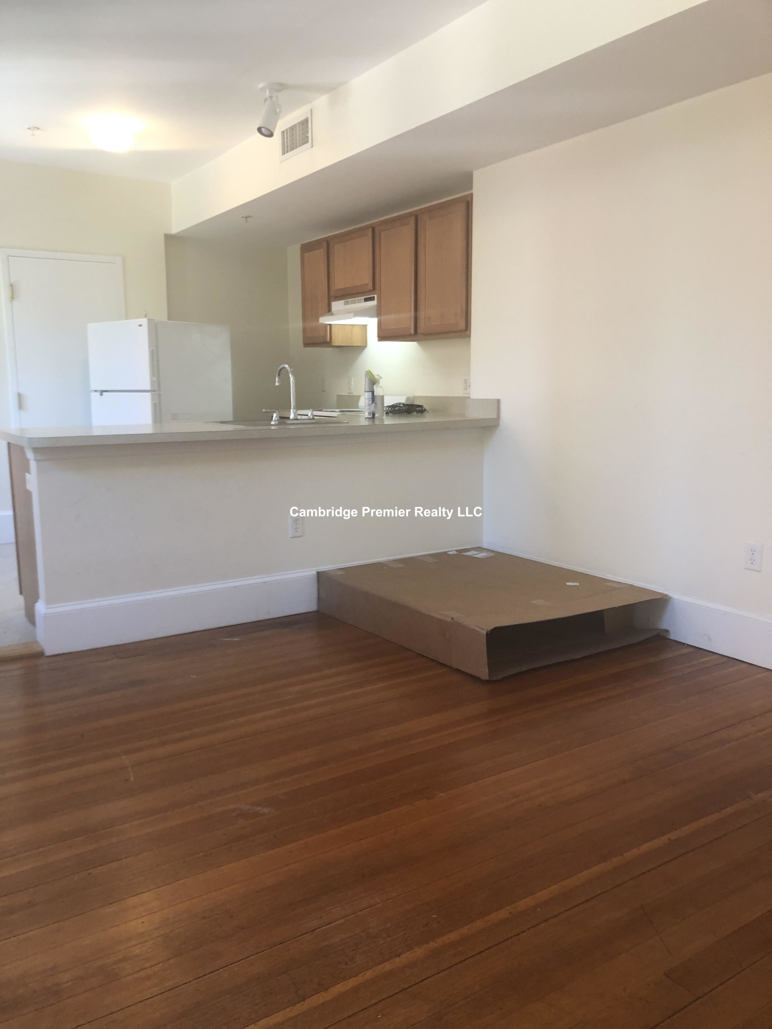 881 Massachusetts Ave, Central Square