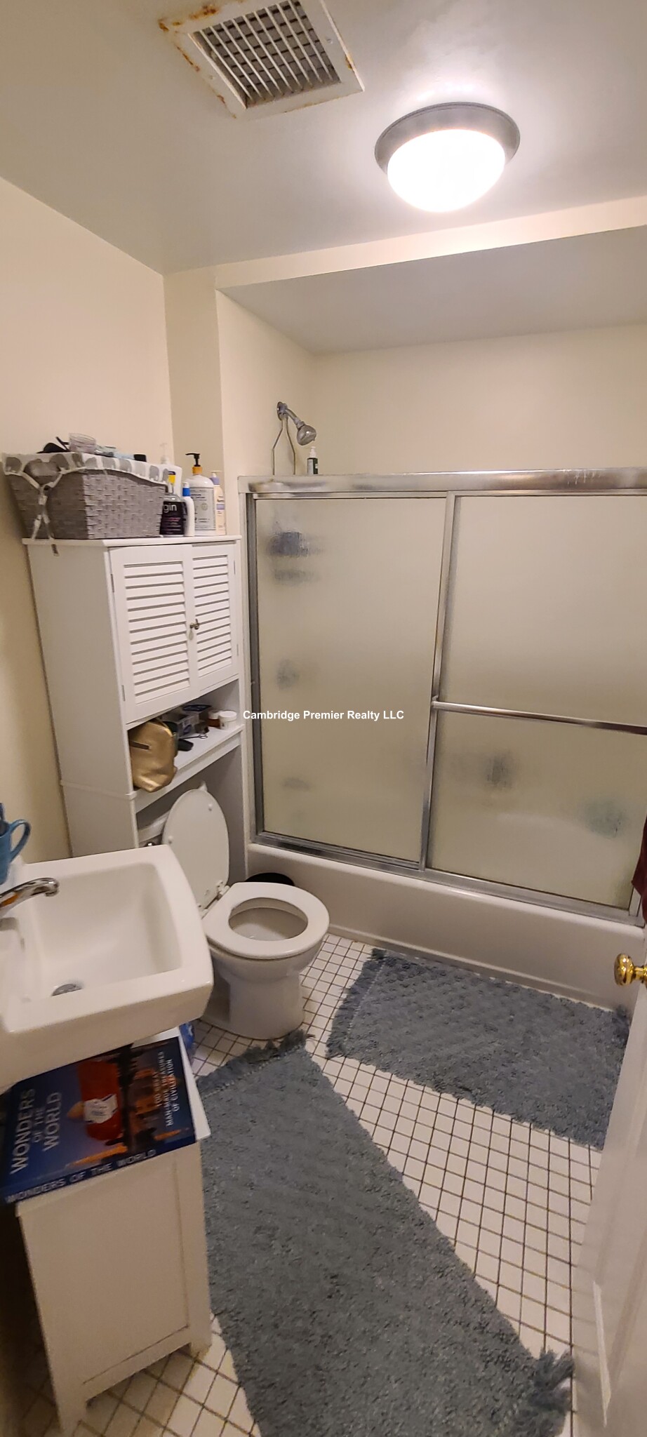 881 Massachusetts Ave, Central Square