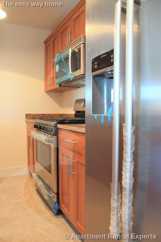 377 Summer, Davis Square