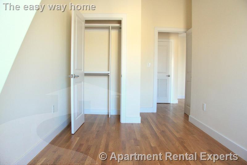 377 Summer, Davis Square