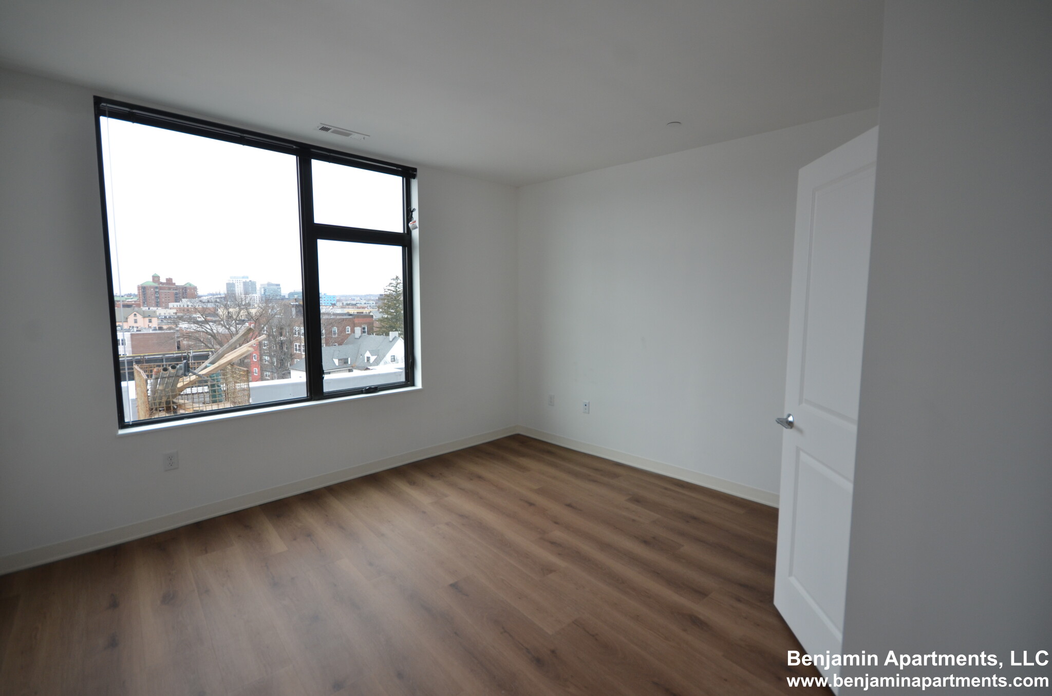 89 Brighton Ave, Allston