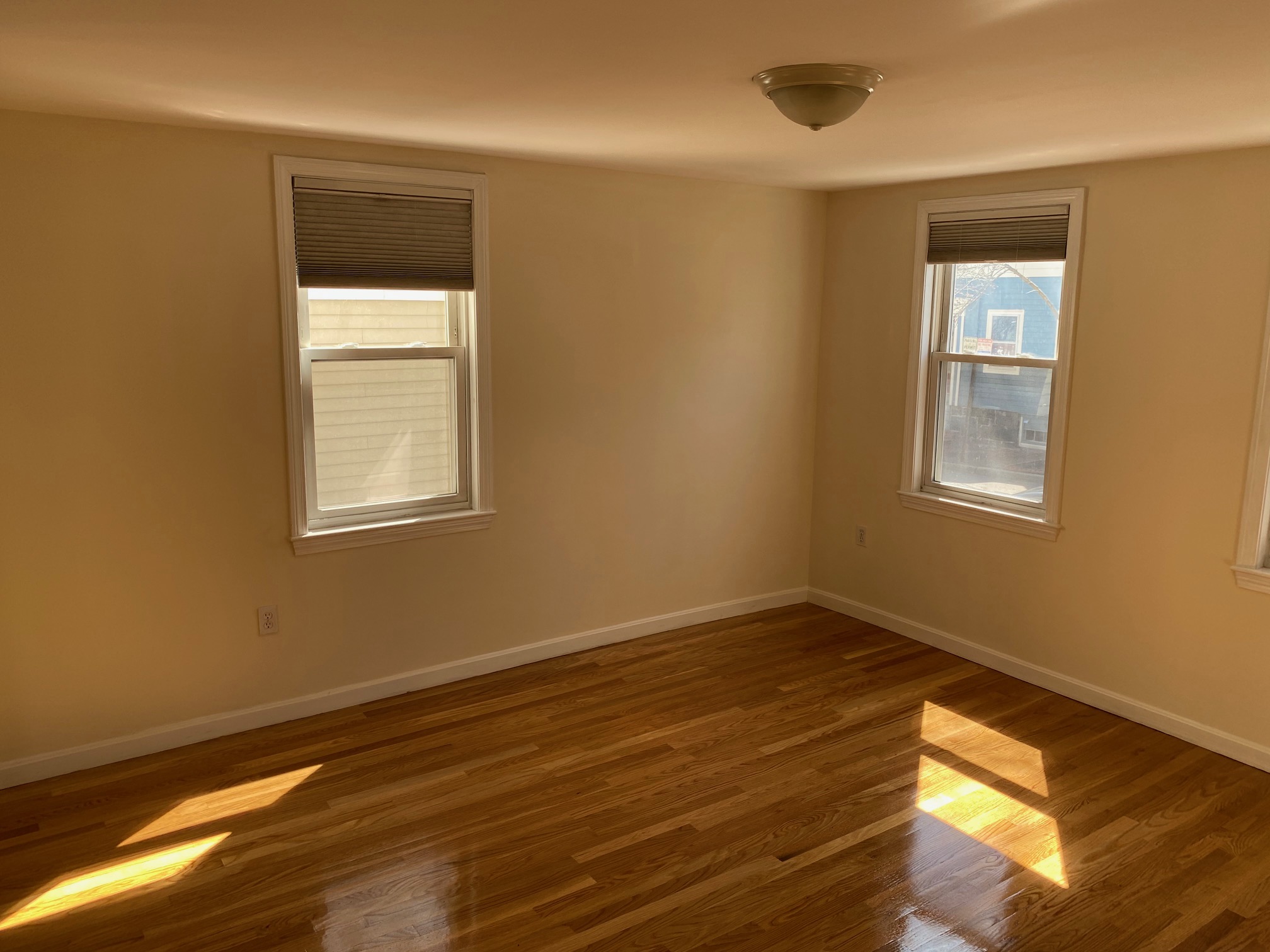 89 Spring St, East Cambridge