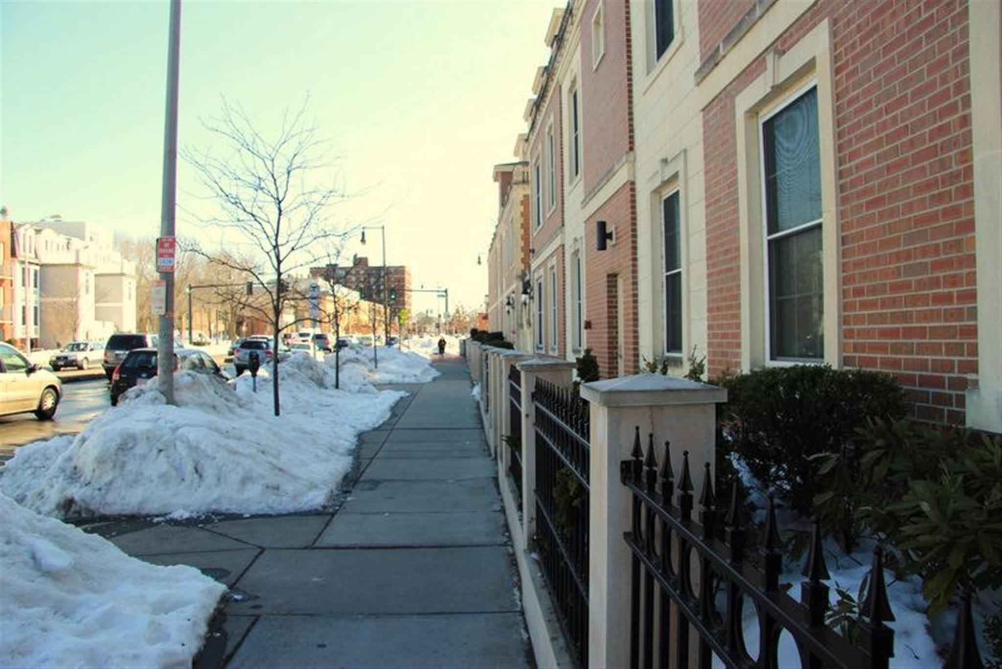 2440 Massachusetts Ave, North Cambridge