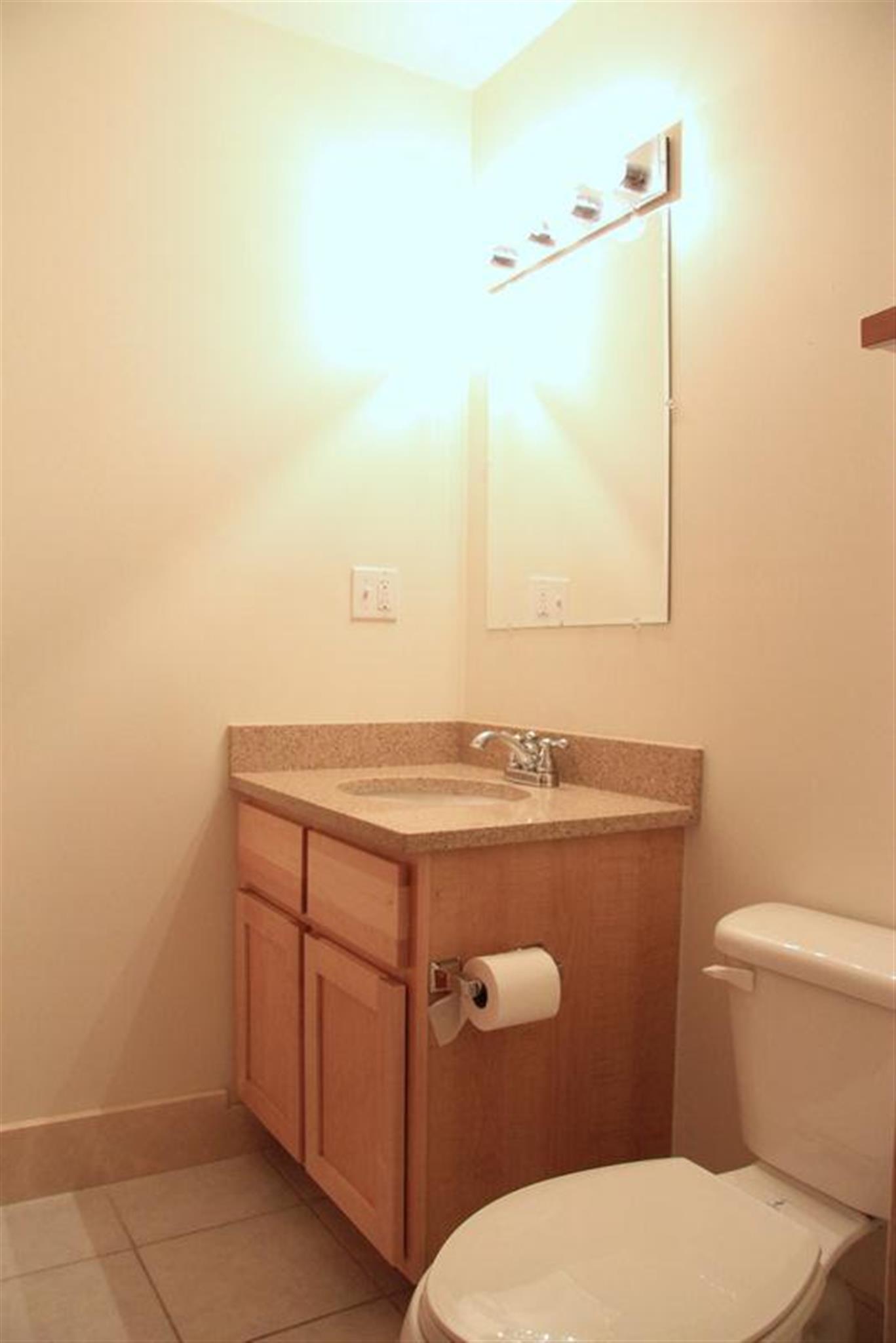 2440 Massachusetts Ave, North Cambridge