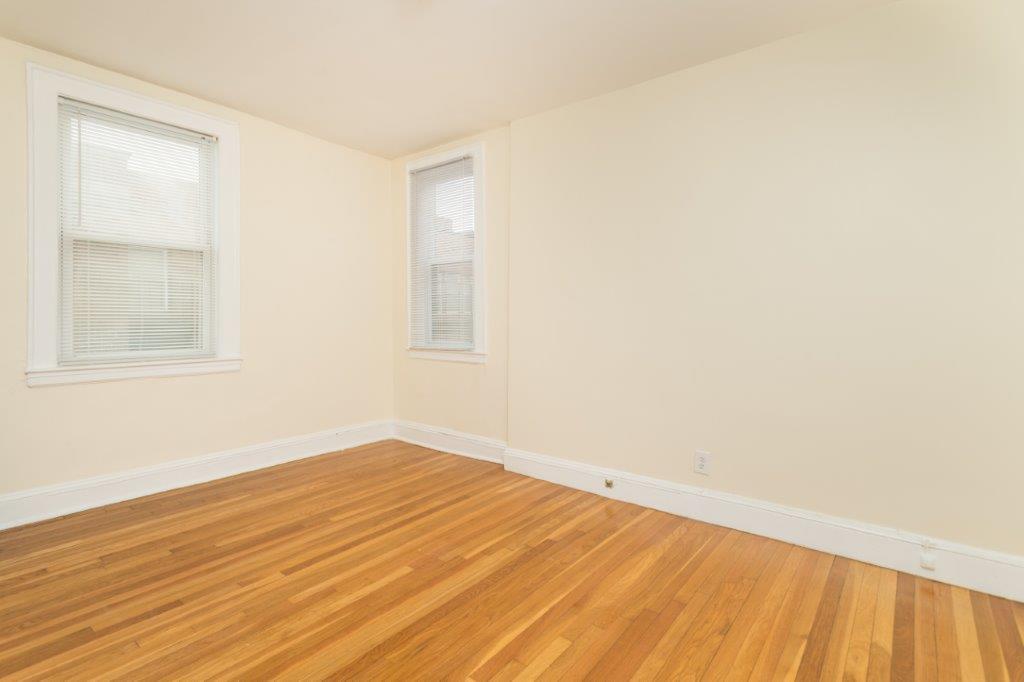 138 Highland Ave, Ball Square