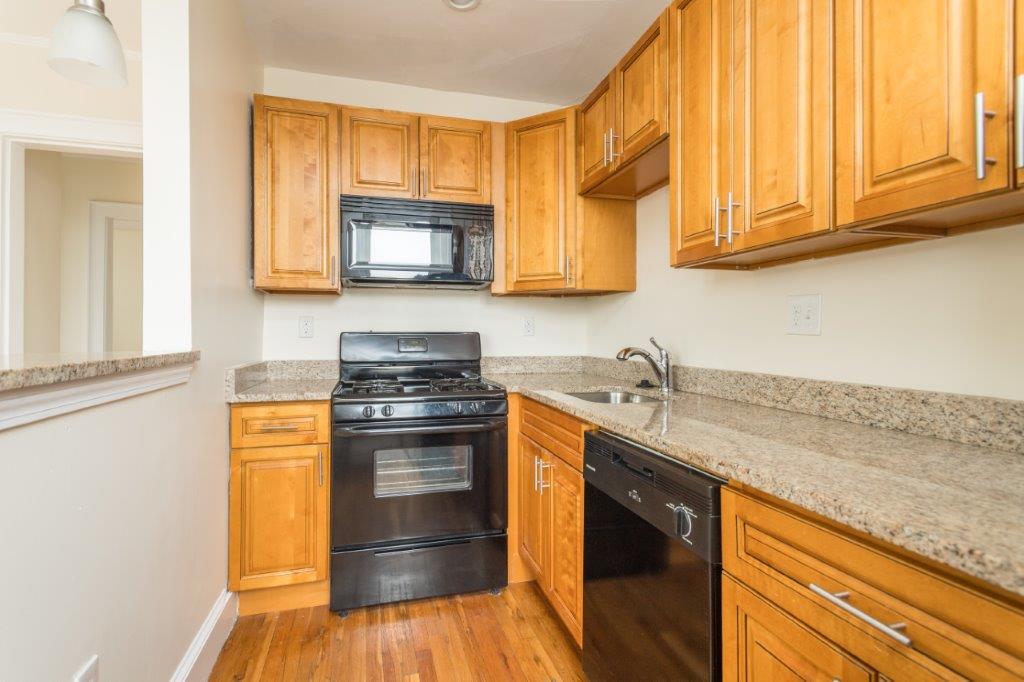 138 Highland Ave, Ball Square