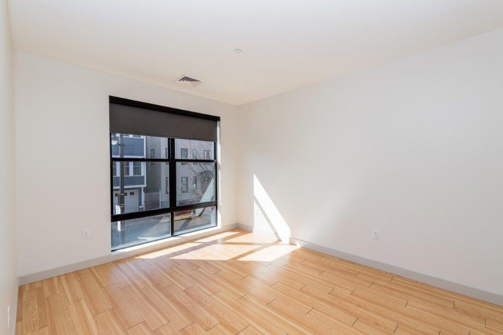 320 D St, South Boston