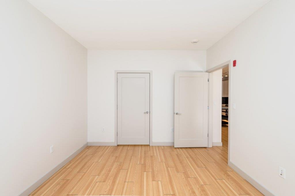 320 D St, South Boston