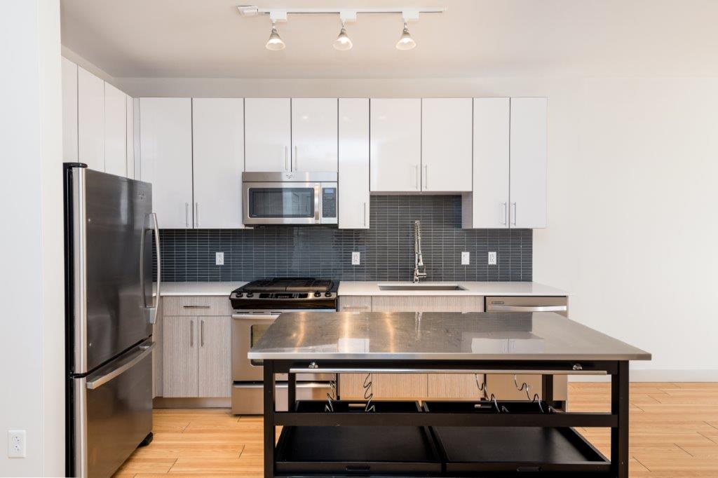 320 D St, South Boston