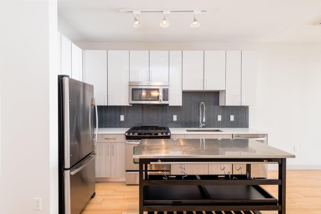 320 D St, South Boston