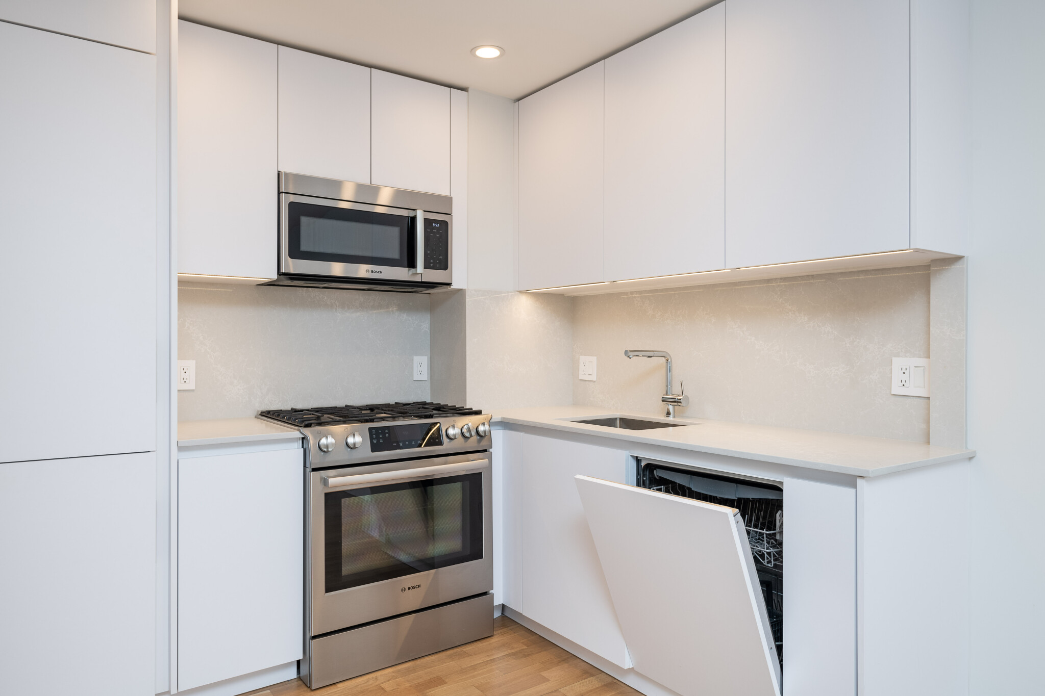 1410 Columbia Rd, South Boston