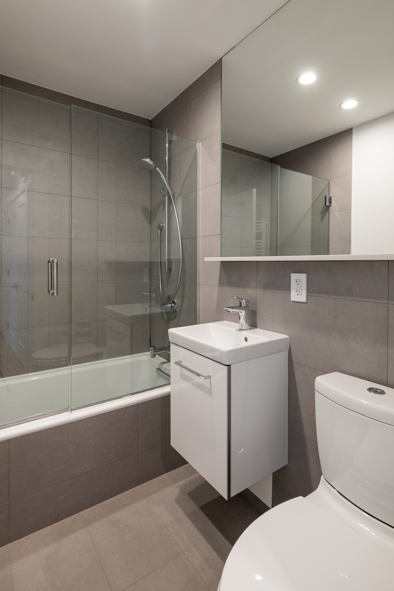 1410 Columbia Rd, South Boston