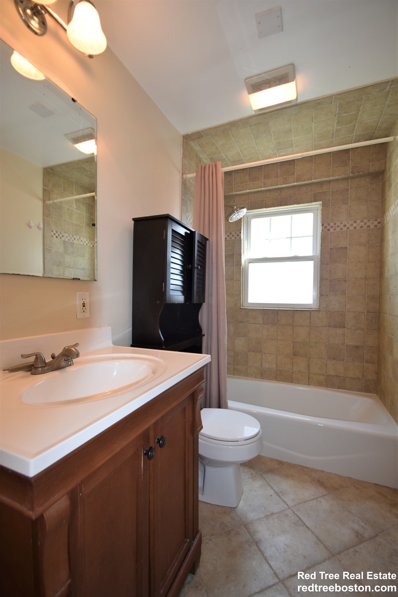 894 Fellsway, Medford