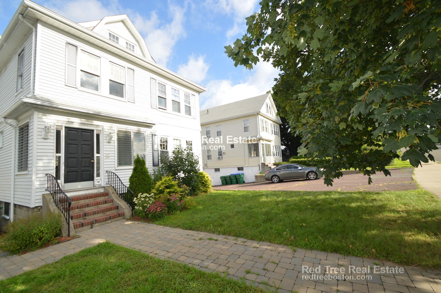 894 Fellsway, Medford