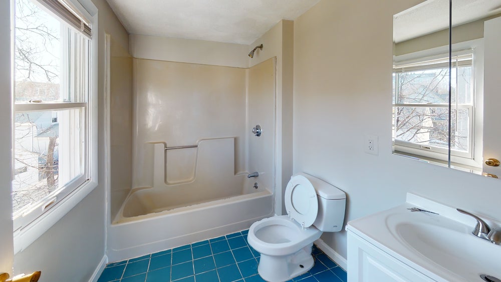 27 Kelley Ct, Brighton