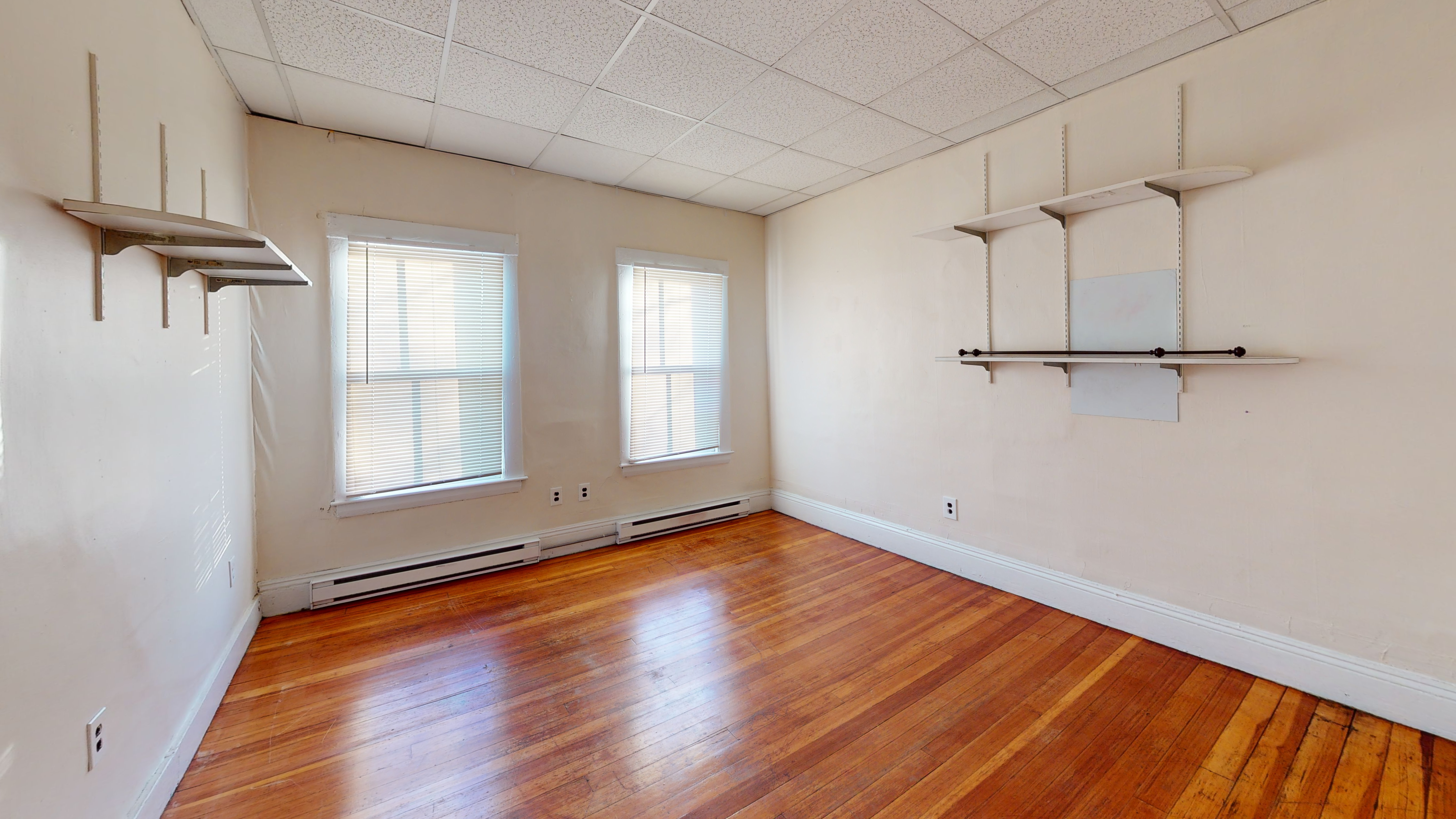 195 Mount Auburn St, West Cambridge