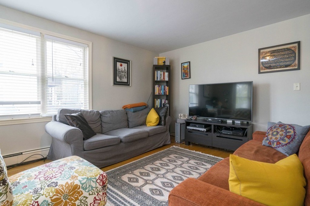 101 Lamartine St, Jamaica Plain