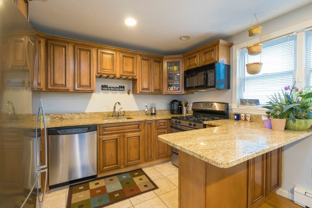 101 Lamartine St, Jamaica Plain