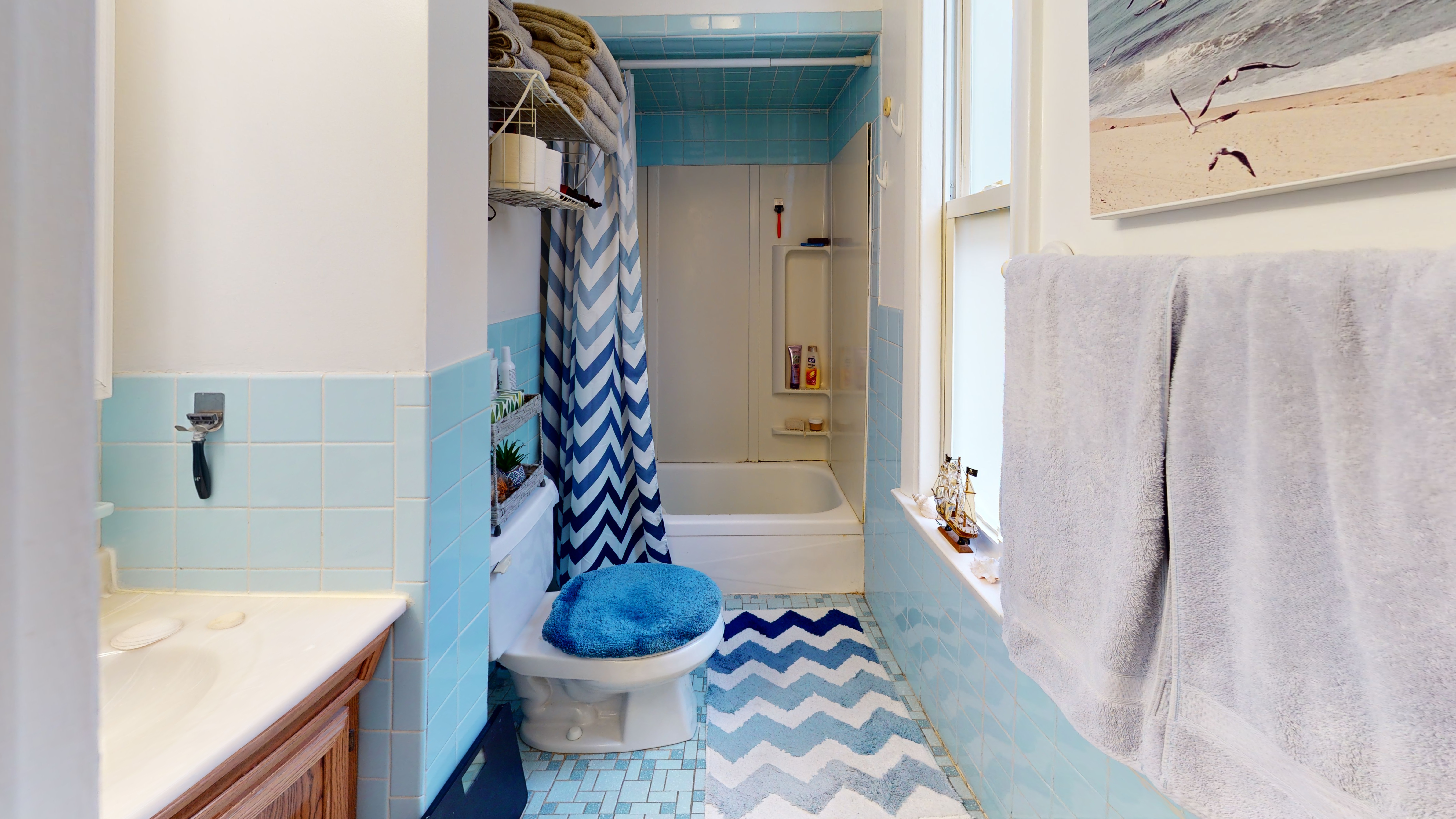 96 Sheridan St, Jamaica Plain