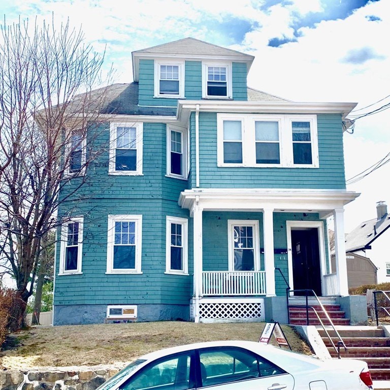 34 Brooksdale Rd, Brighton